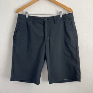 TRAVIS MATHEW Chino Golf Shorts Men 34 Flat Front Comfort Black